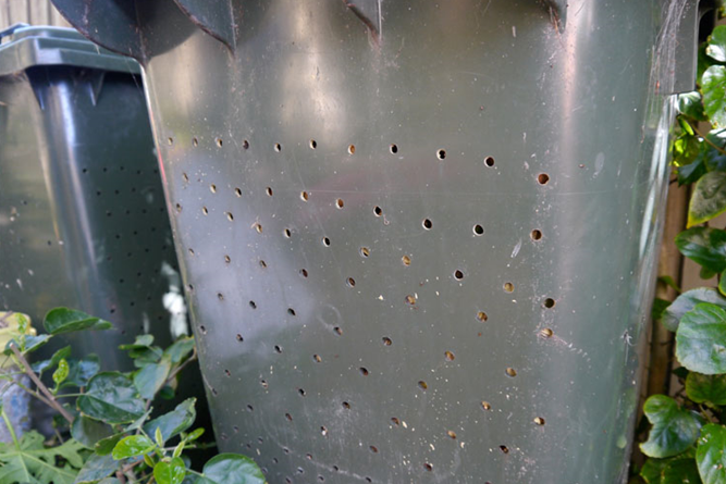 Wheelie Bin Compost Storage