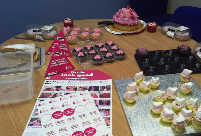 Pink cakes for wear it pink day