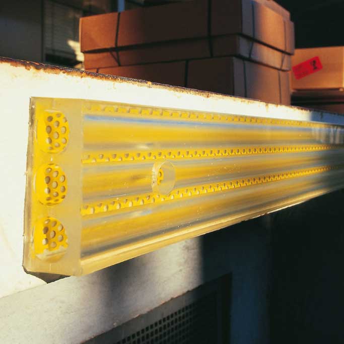 Heavy-Duty Loading Bay Buffer - 90 x 350 x 1000mm (H x D x L)
