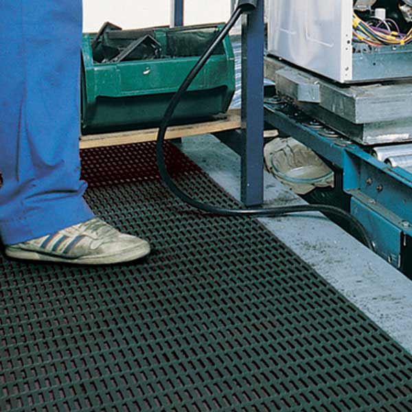 Heronair PVC Industrial Walkway Matting Roll - 9mm thick - 10m x 500mm